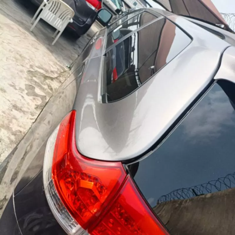 Toyota Sienna   - 2012