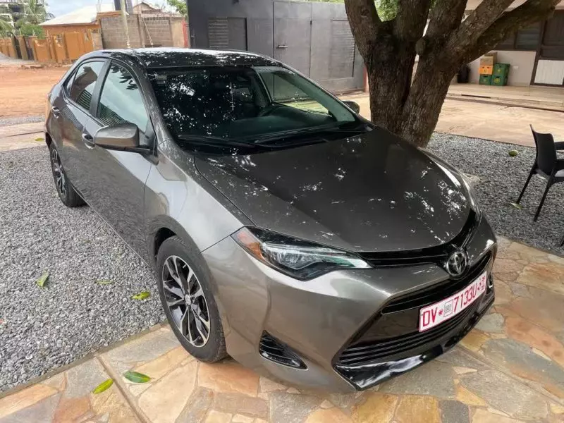 Toyota Corolla   - 2017