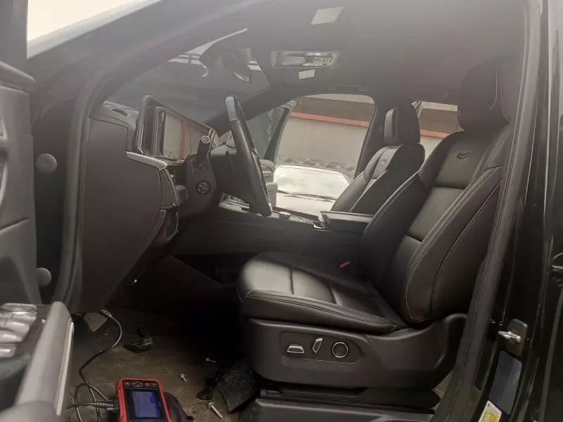 Cadillac Escalade   - 2023