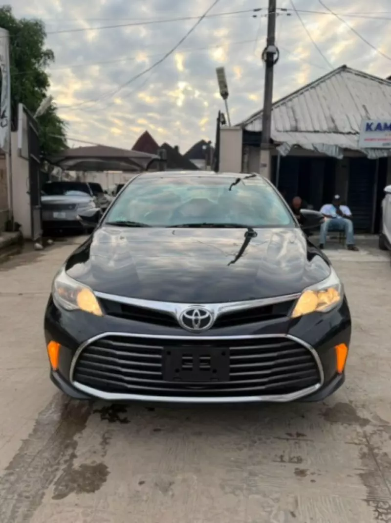 TOYOTA Avalon   - 2016