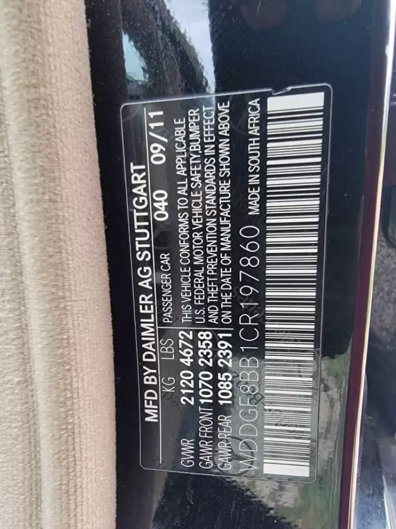 Mercedes-Benz C 300   - 2012