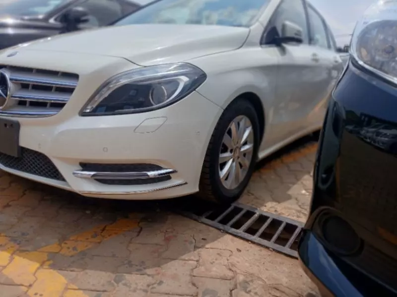 Mercedes-Benz B-Class   - 2013