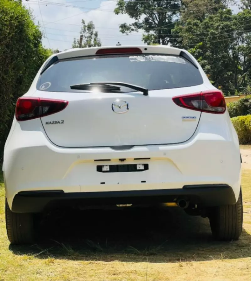 Mazda 2   - 2020