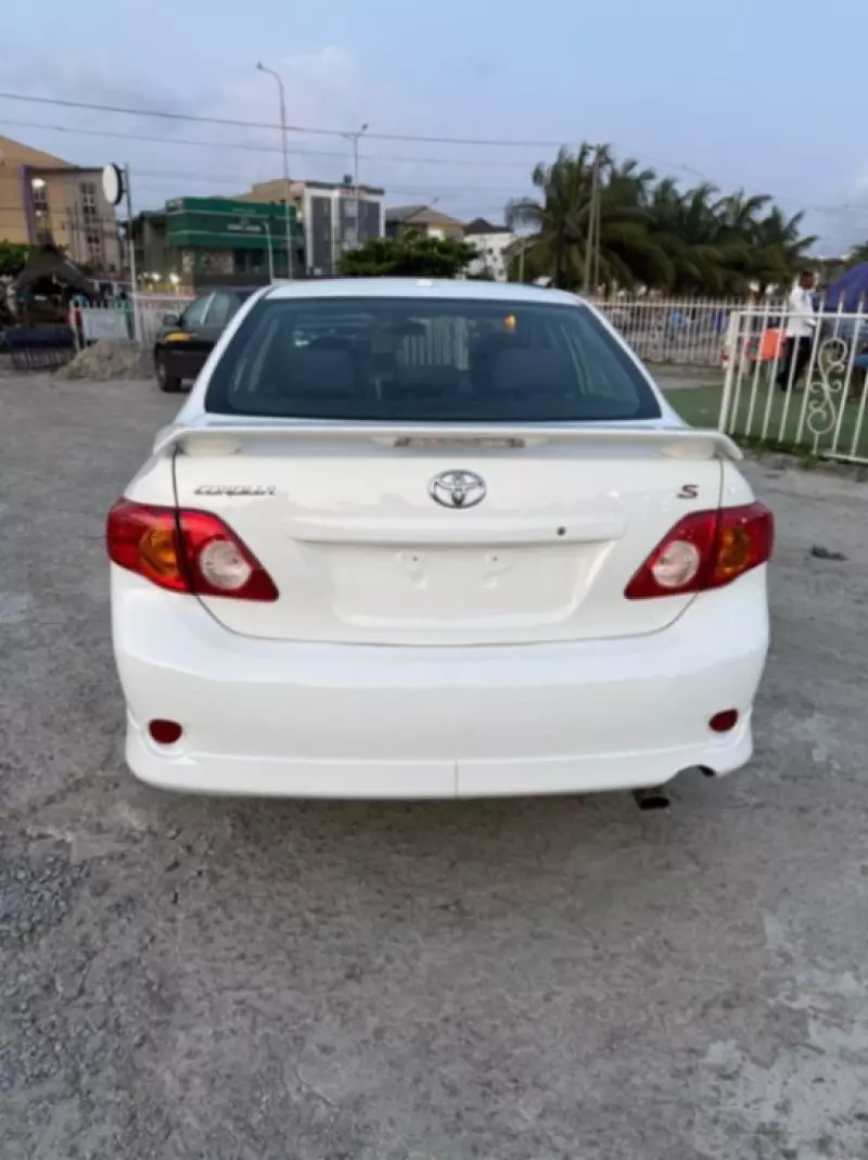 Toyota Camry   - 2007