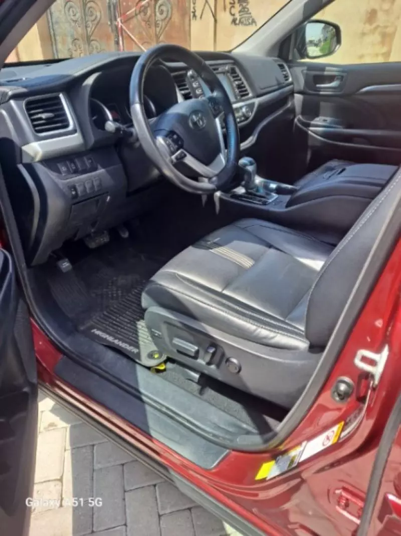 TOYOTA Highlander - 2018