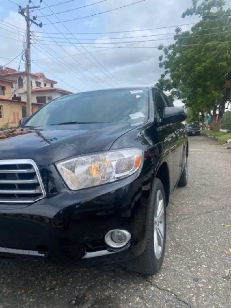 Toyota Highlander   - 2008