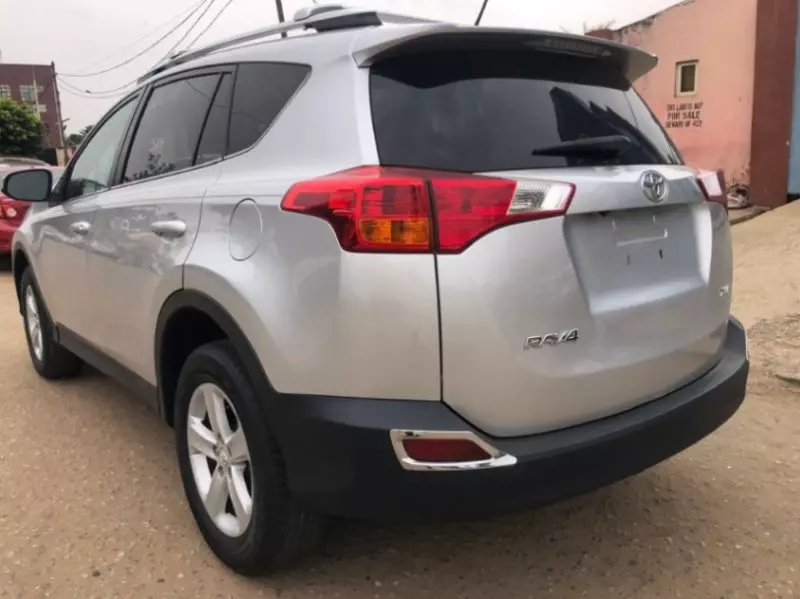 Toyota RAV 4   - 2014