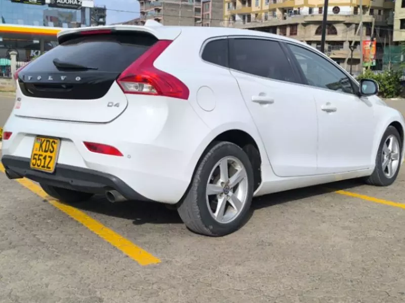 Volvo V40 - 2017
