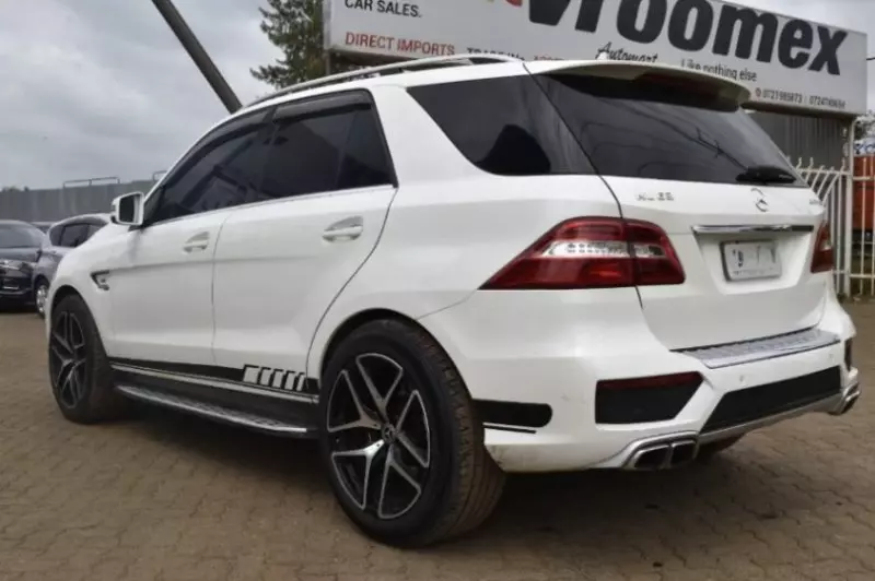 Mercedes-Benz ML 63 AMG   - 2015