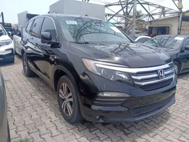 Honda Pilot   - 2017