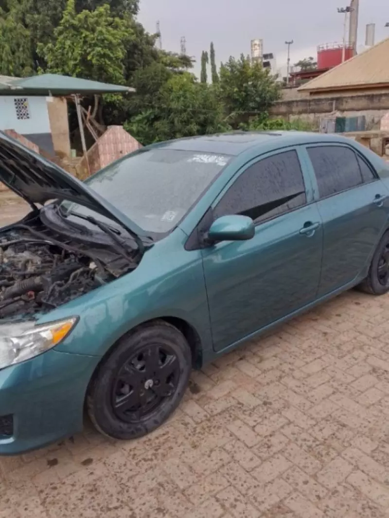 TOYOTA Corolla   - 2009