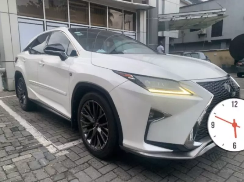 Lexus RX   - 2019