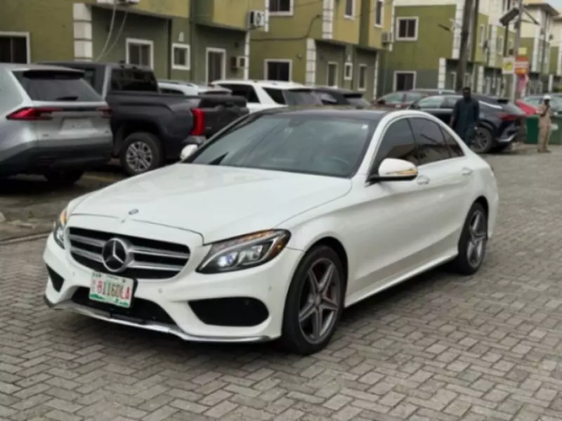 Mercedes-Benz C-Class   - 2015