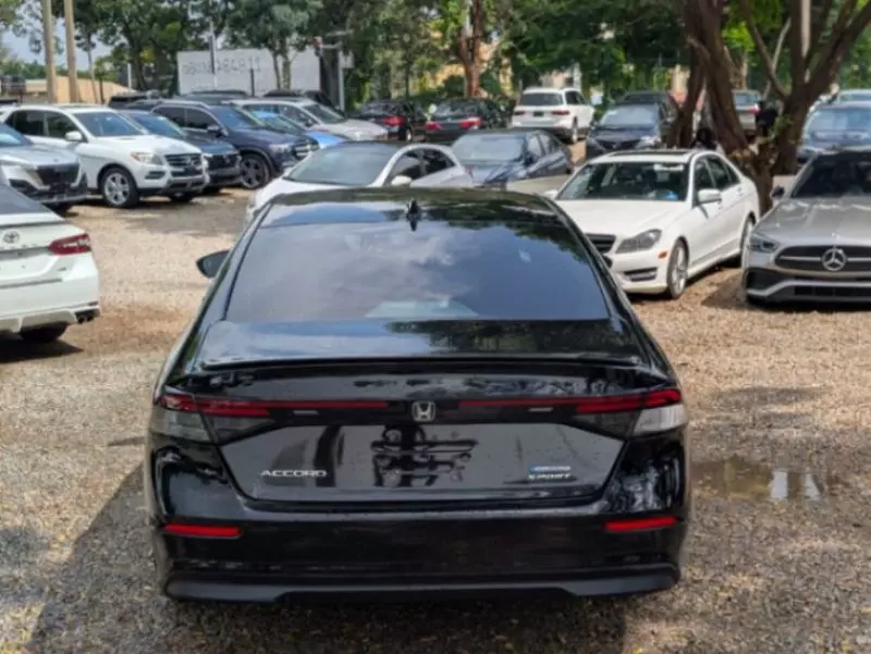Honda Accord   - 2024