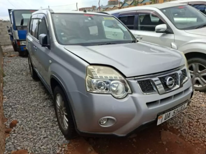 Nissan X-Trail   - 2011
