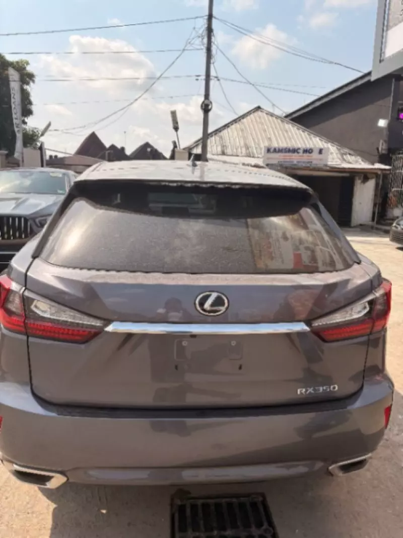 Lexus RX   - 2016
