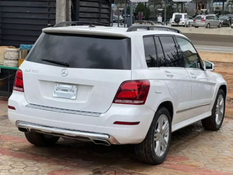 Mercedes-Benz GLK 350   - 2015