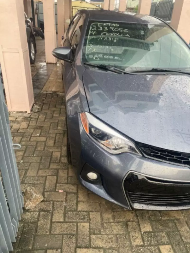 Toyota Corolla Sport   - 2014