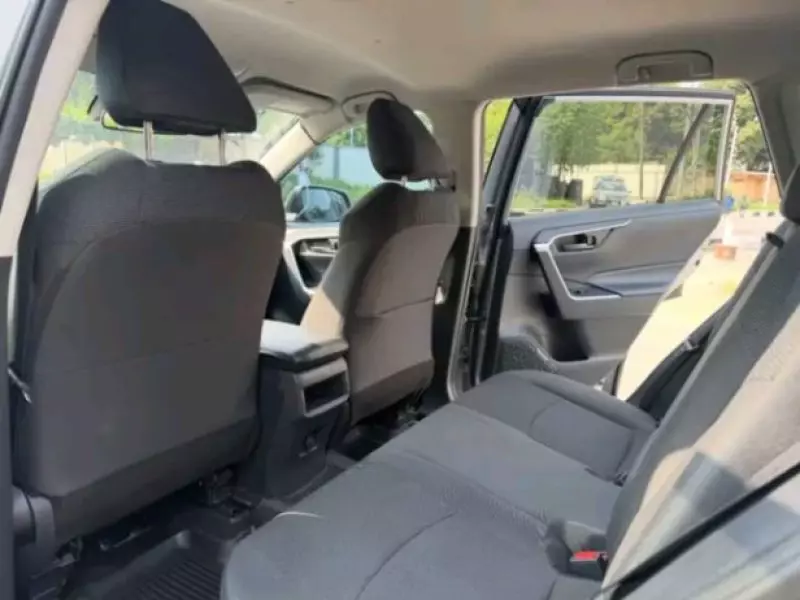 TOYOTA RAV 4   - 2019