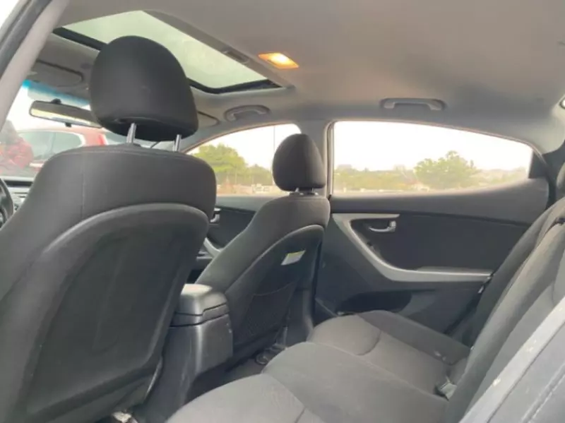 Hyundai Elantra   - 2015