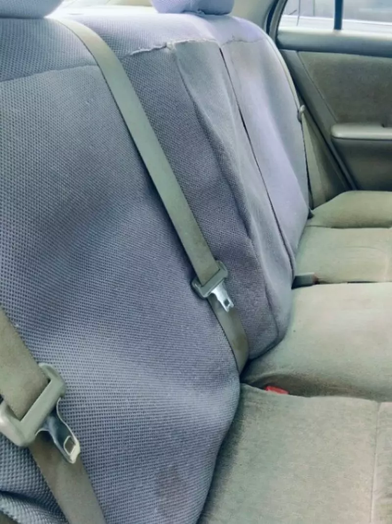 Toyota Corolla   - 2004