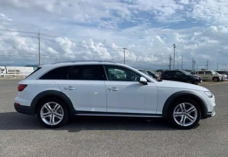Audi A4 Allroad   - 2019