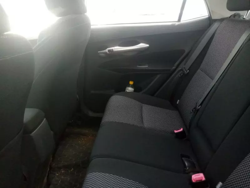 Toyota Auris   - 2011
