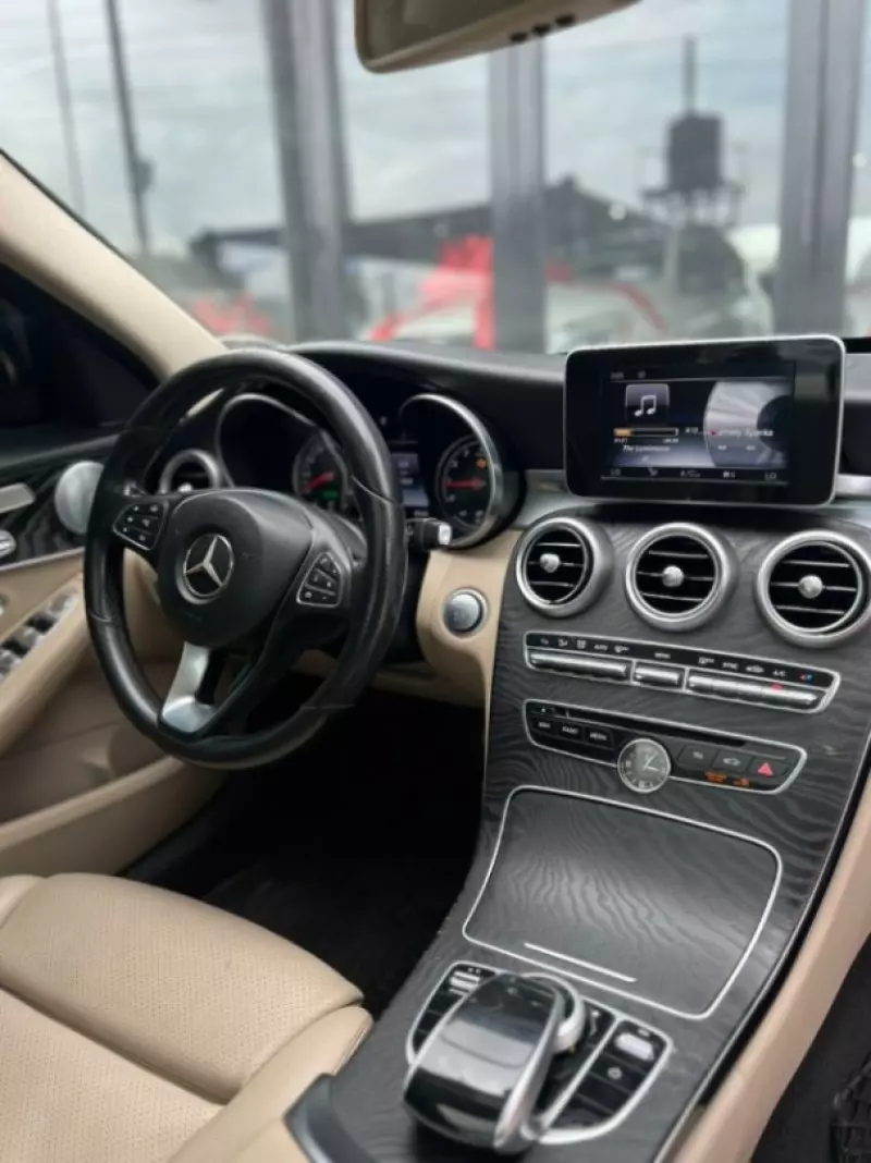 Mercedes-Benz C 300   - 2016