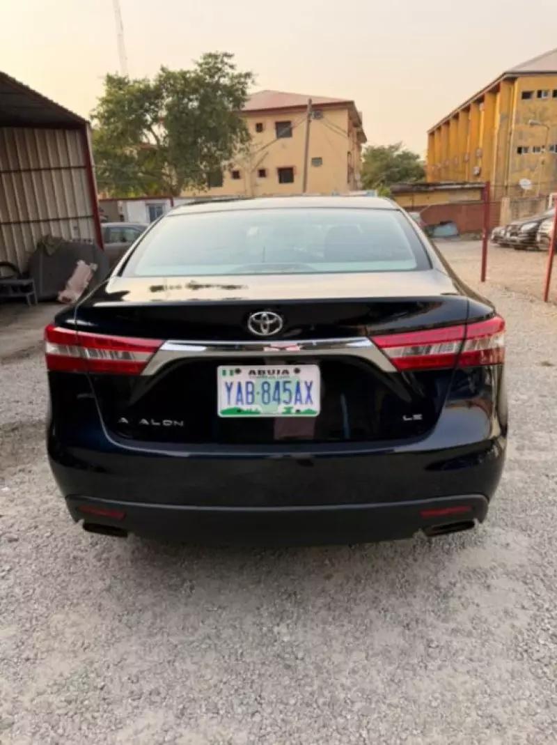 TOYOTA Avalon - 2014