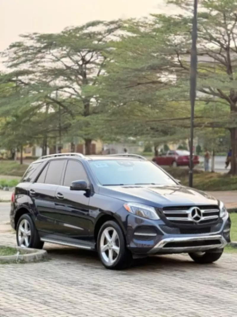 Mercedes-Benz GLE 350   - 2016