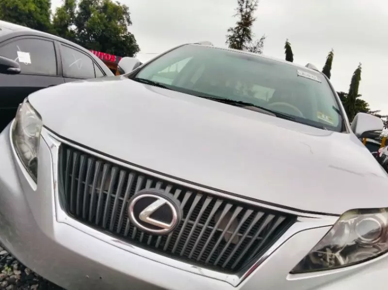 Lexus RX - 2010
