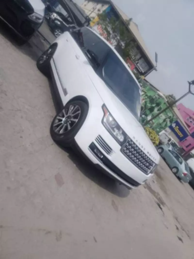 Land Rover Range Rover   - 2015