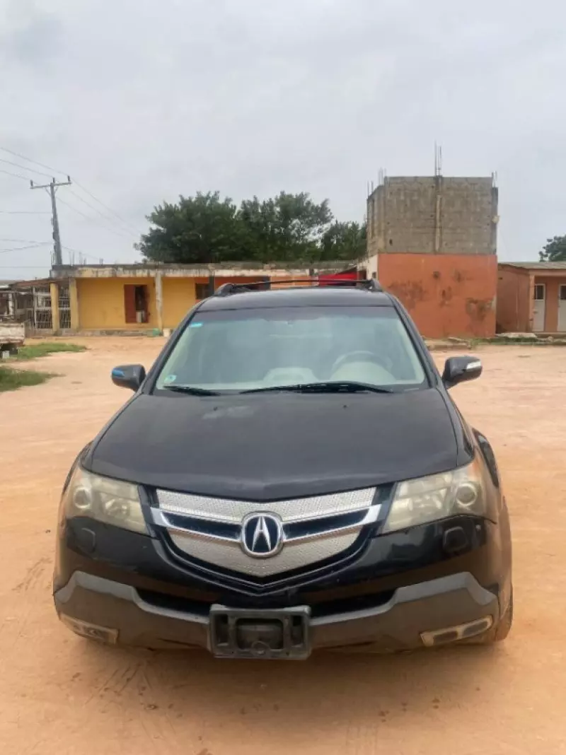 Acura MDX   - 2010