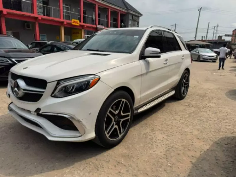 Mercedes-Benz GLE 350   - 2017