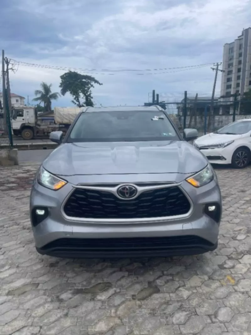 TOYOTA Highlander   - 2024