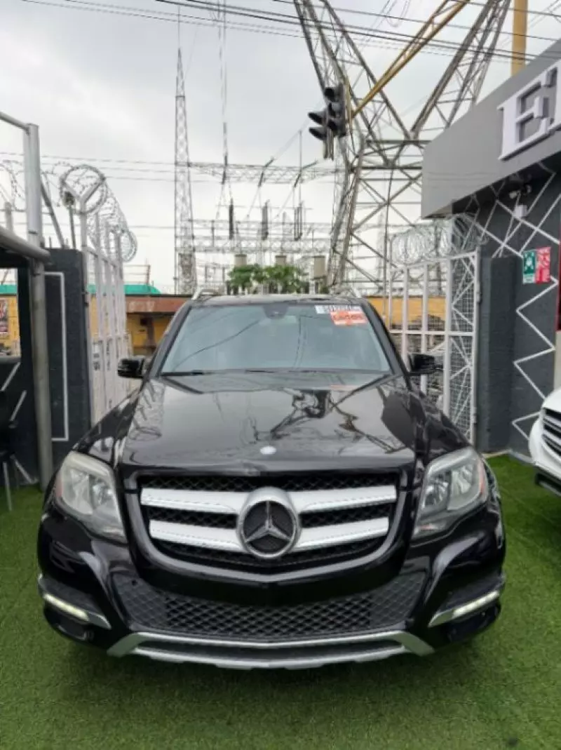 Mercedes-Benz GLK 350   - 2014