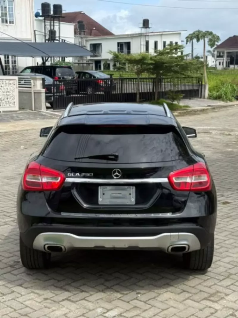 Mercedes-Benz Gla-class   - 2019