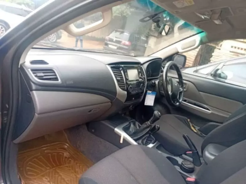 Mitsubishi L200 D/C Sportero A/T   - 2018