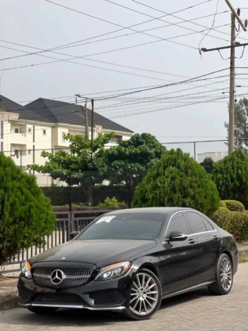 Mercedes-Benz C-Class   - 2015
