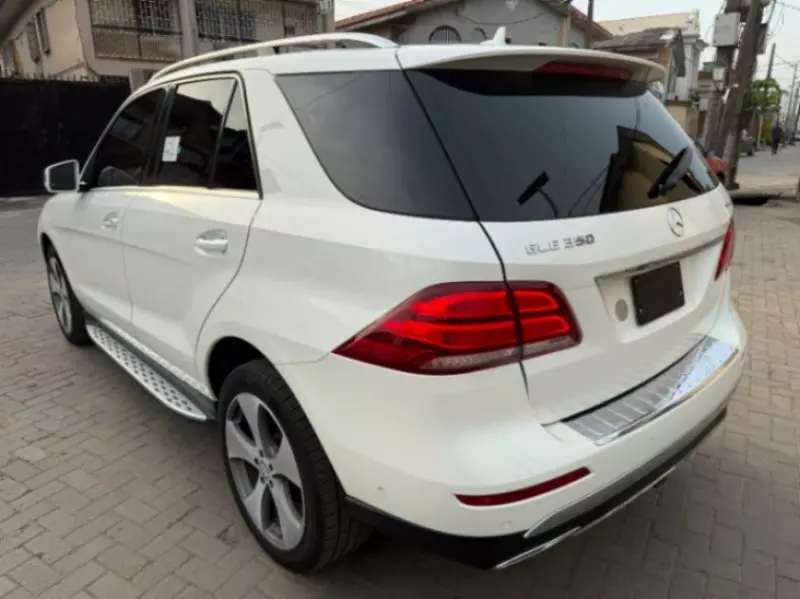 Mercedes-Benz GLE 350   - 2017
