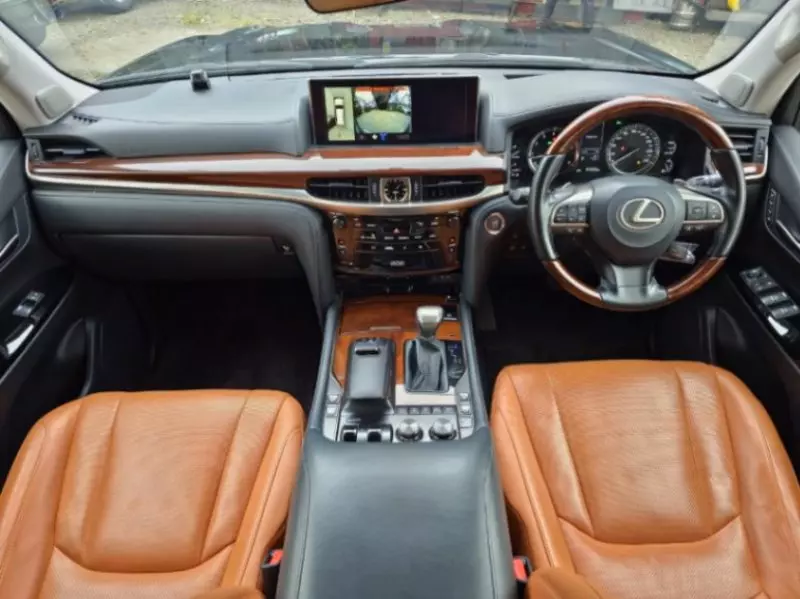 Lexus LX   - 2018