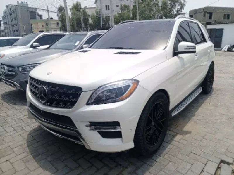 Mercedes-Benz ML-Class   - 2015