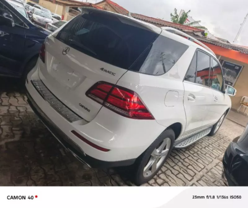 Mercedes-Benz GLE 350   - 2017