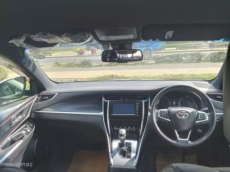 TOYOTA Harrier   - 2019
