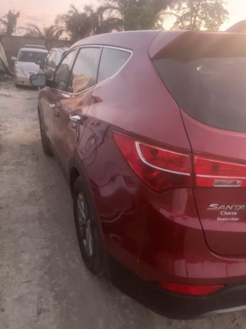 Hyundai Santa Fe Sport   - 2016