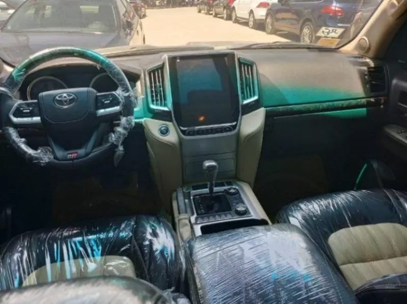 Toyota Land Cruiser   - 2008