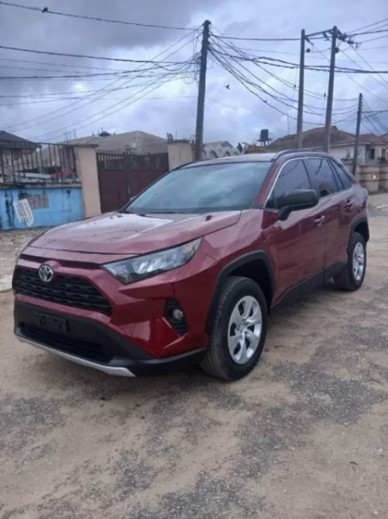 TOYOTA RAV 4   - 2021