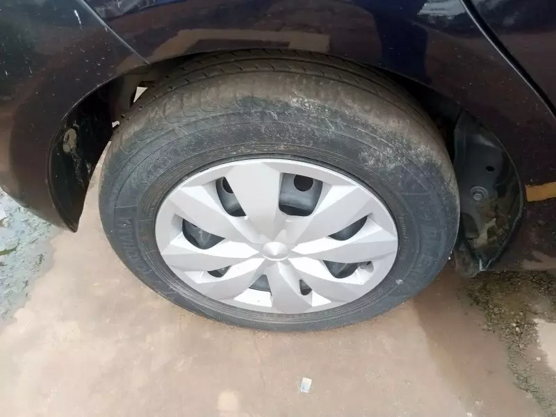 Toyota Vitz   - 2016