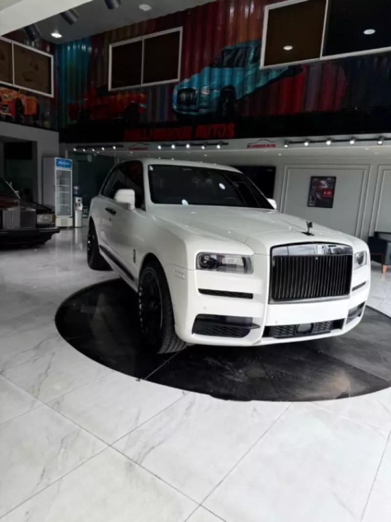 Rolls-Royce Cullinan - 2019