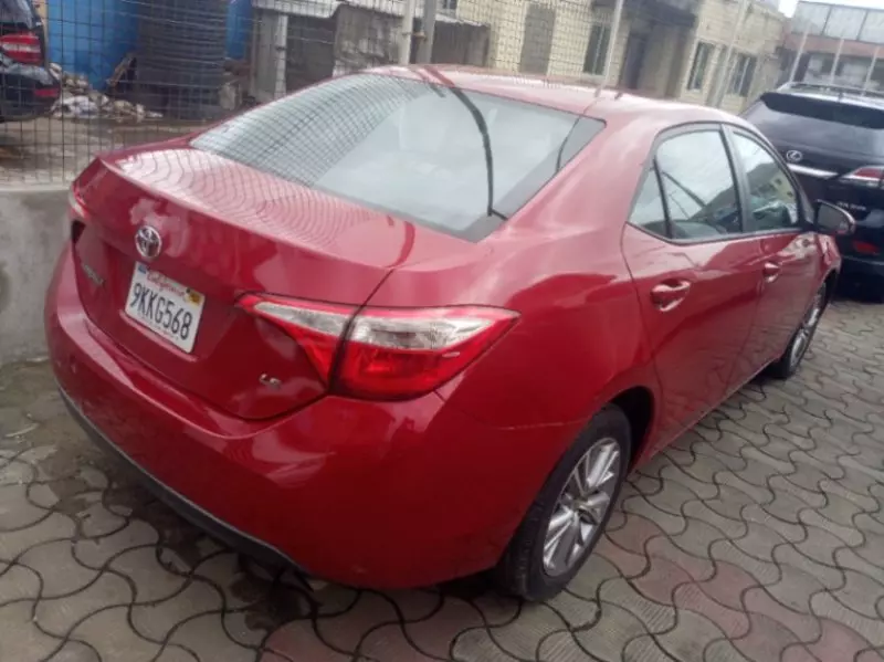 Toyota Corolla   - 2015